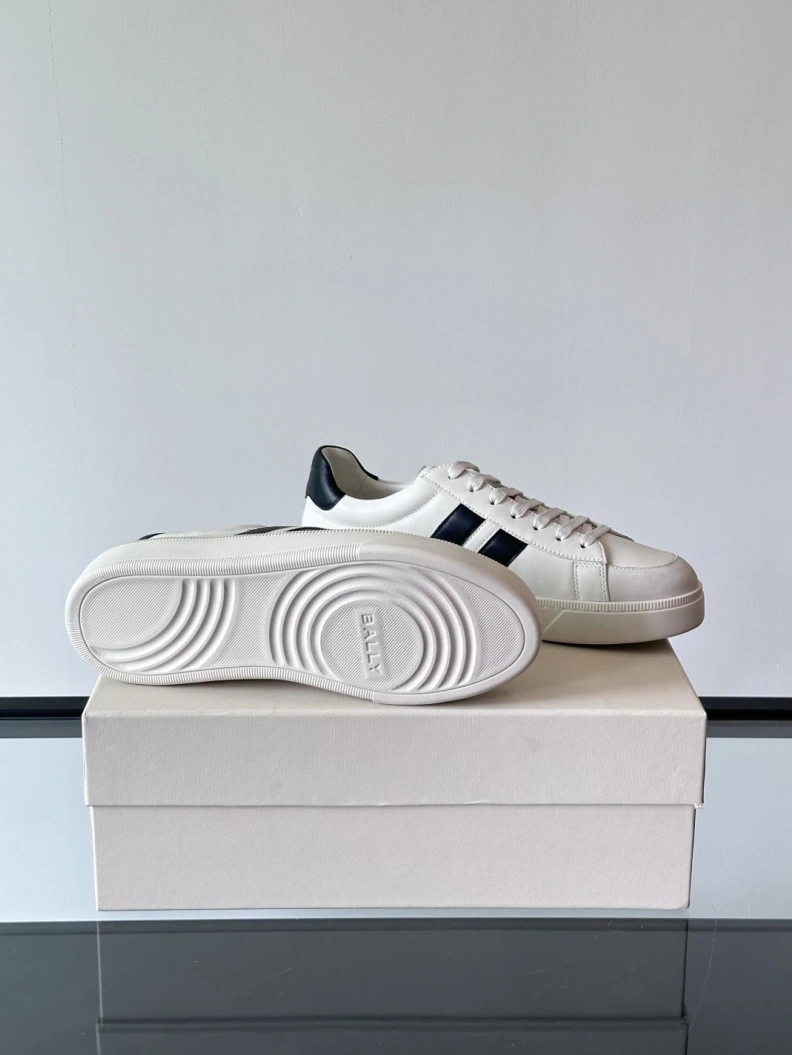 Fashionable Othxr Sneakers 210396