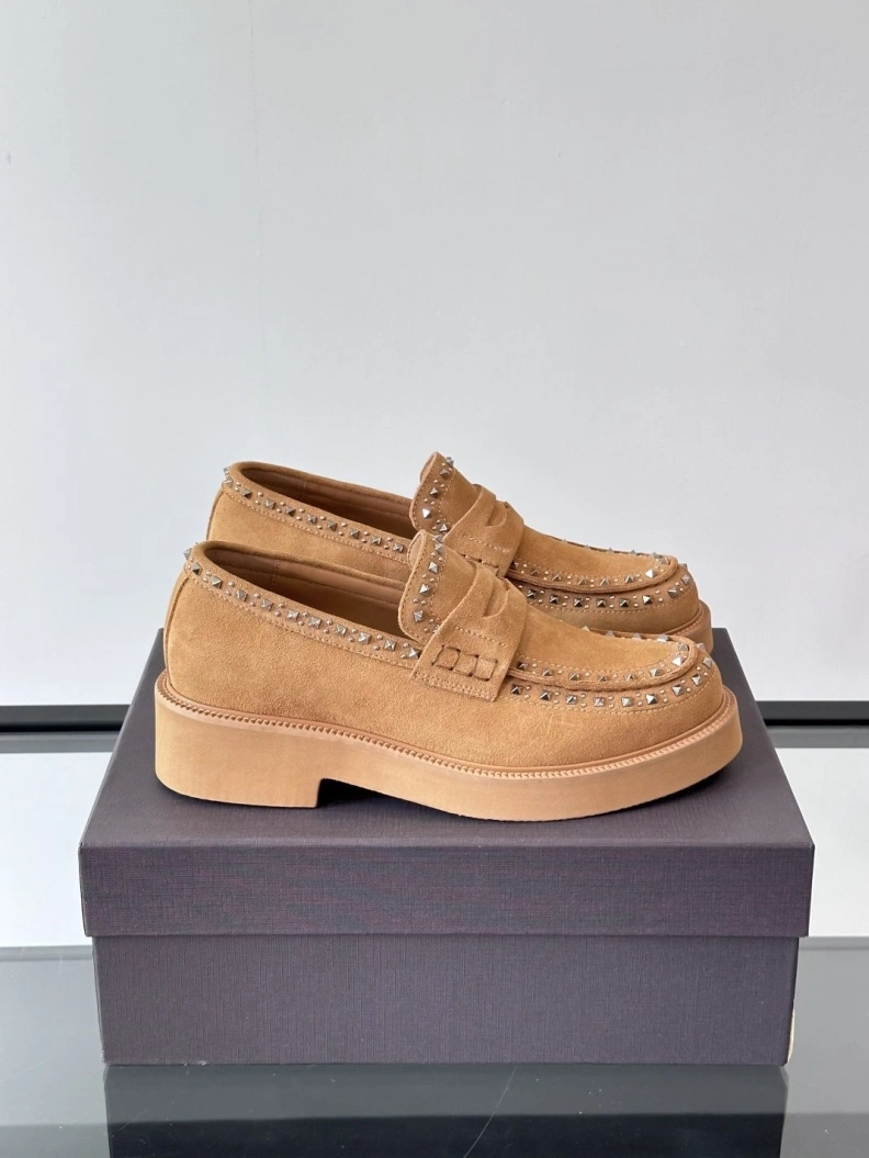 Modern Vxlxntino Leather Shoes 229175