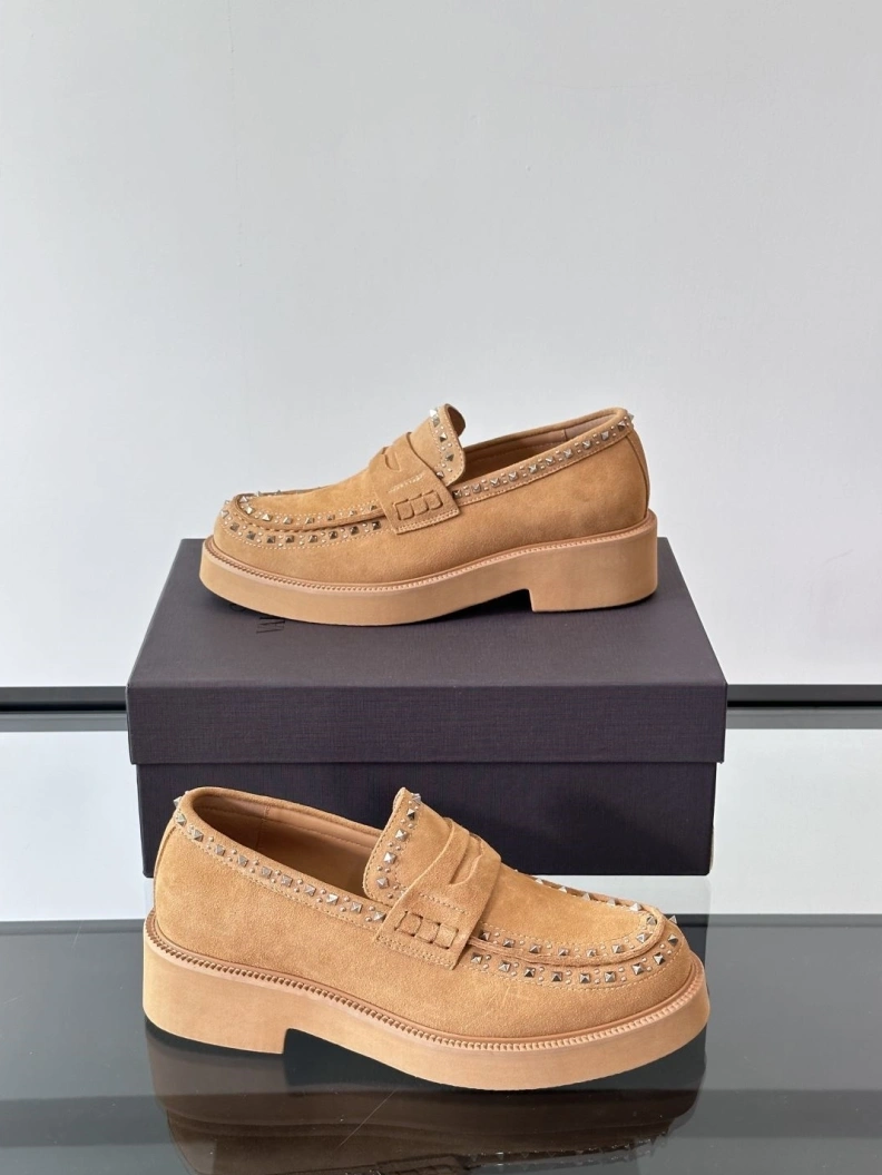 Modern Vxlxntino Leather Shoes 229175