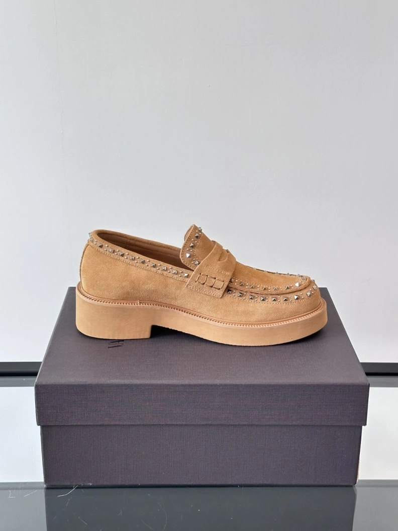 Modern Vxlxntino Leather Shoes 229175