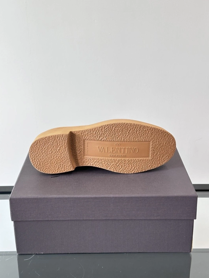 Modern Vxlxntino Leather Shoes 229175
