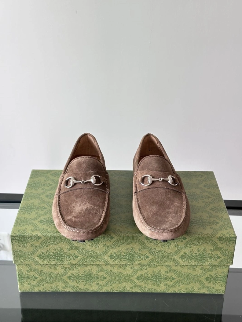 Stylish Gxccx Leather Shoes 155869