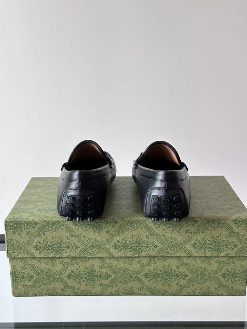 Trendsetting Gxccx Leather Shoes 155865