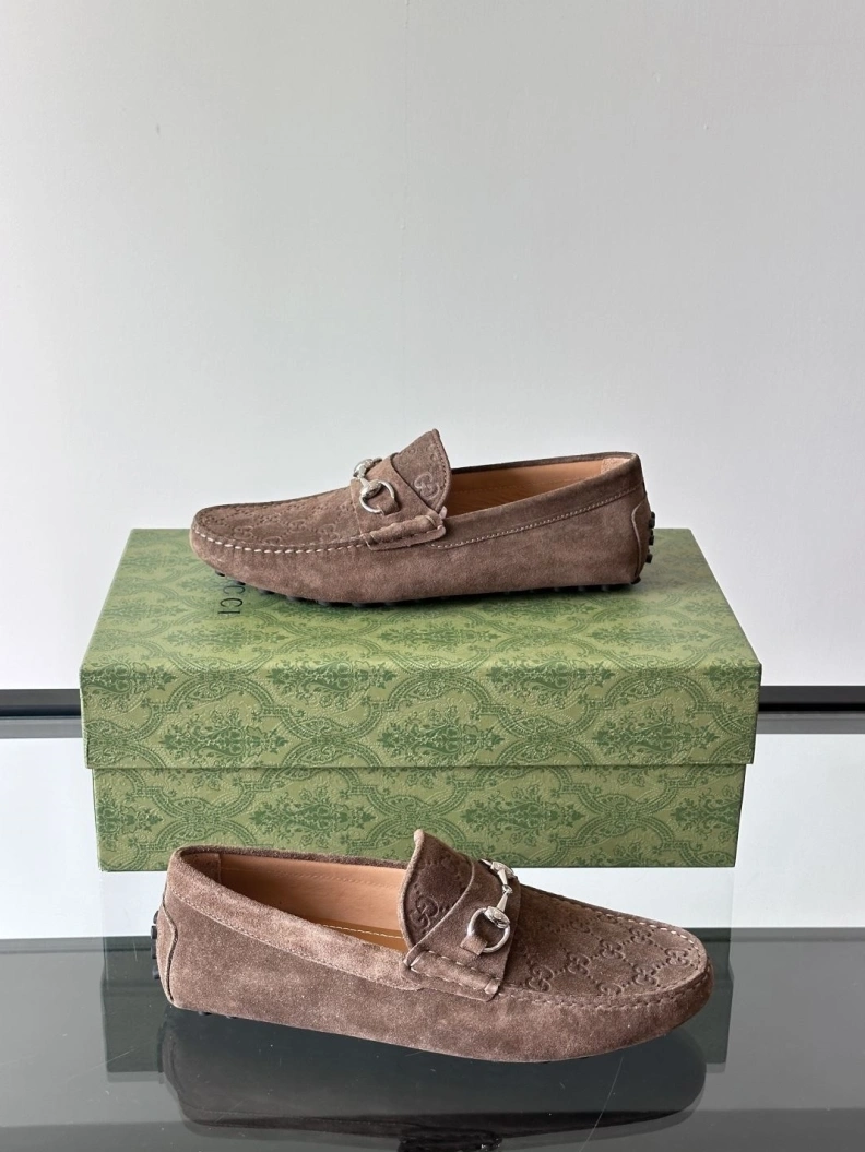 Flexible Gxccx Leather Shoes 155861
