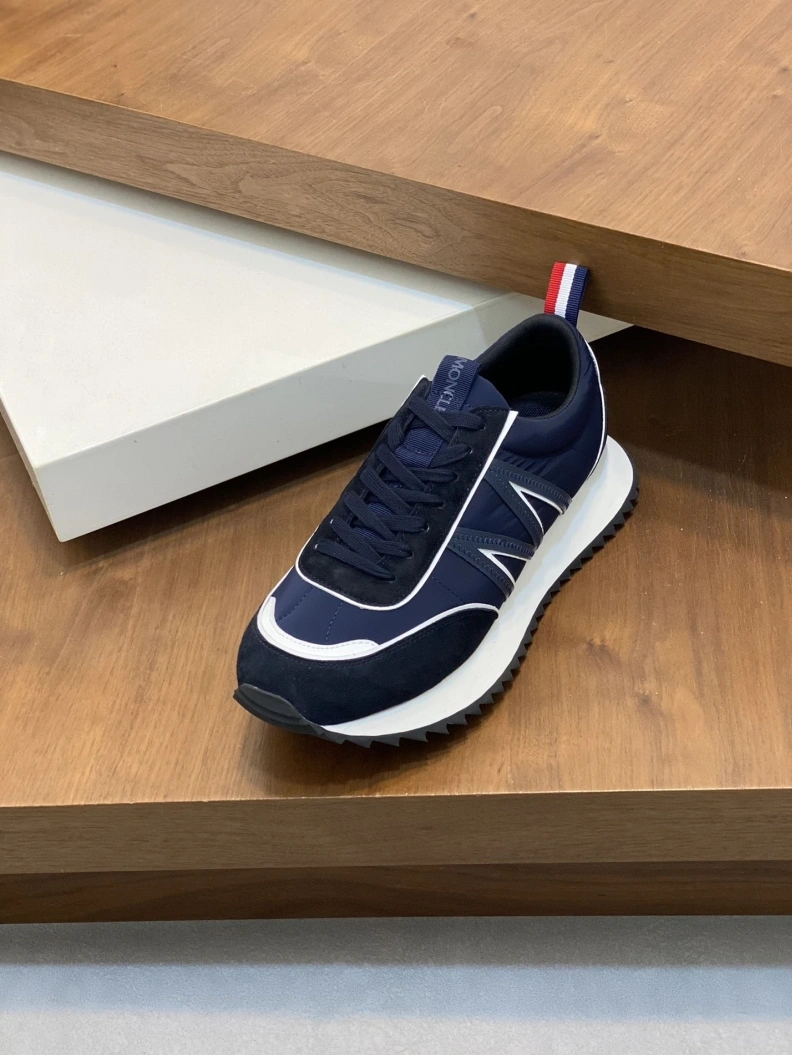 Mxnclxr Sneakers Bold 197269