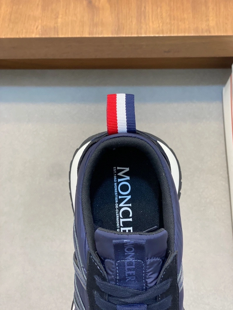 Comfortable Mxnclxr Sneakers 197266