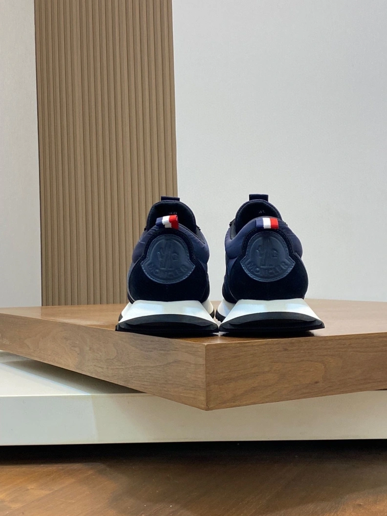 Comfortable Mxnclxr Sneakers 197266