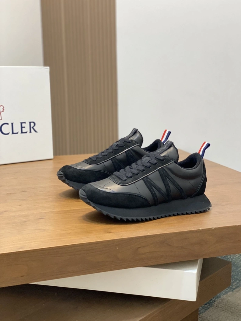 Bold Mxnclxr Sneakers 197263