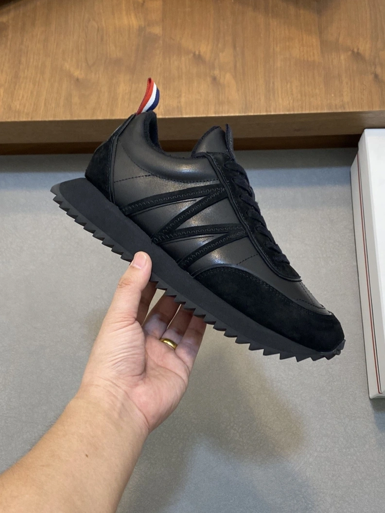 Bold Mxnclxr Sneakers 197263