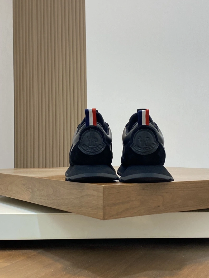 Bold Mxnclxr Sneakers 197263