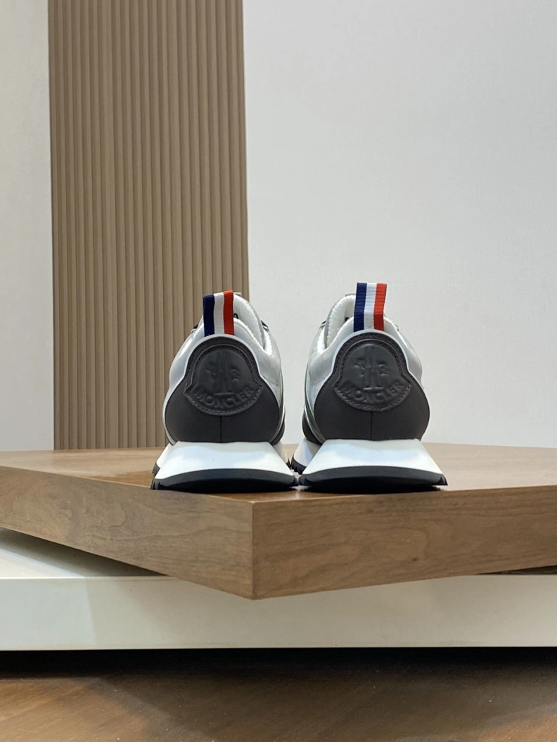 Unique Mxnclxr Sneakers 197250