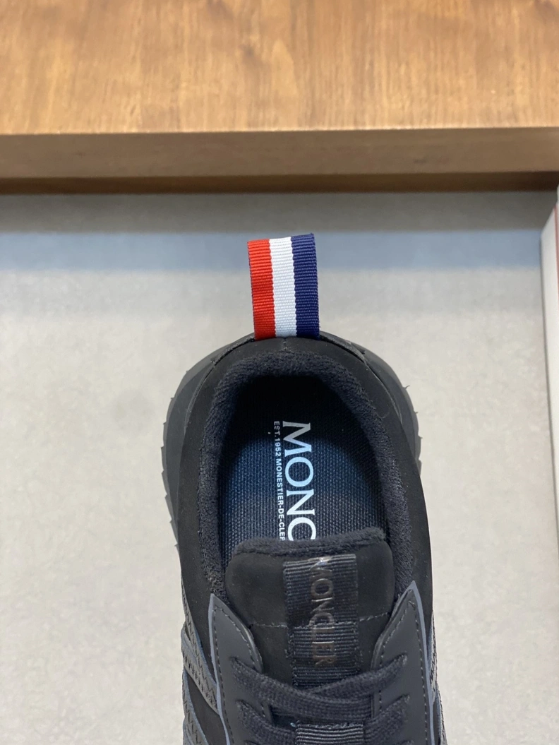 Mxnclxr Sneakers Flexible 197257