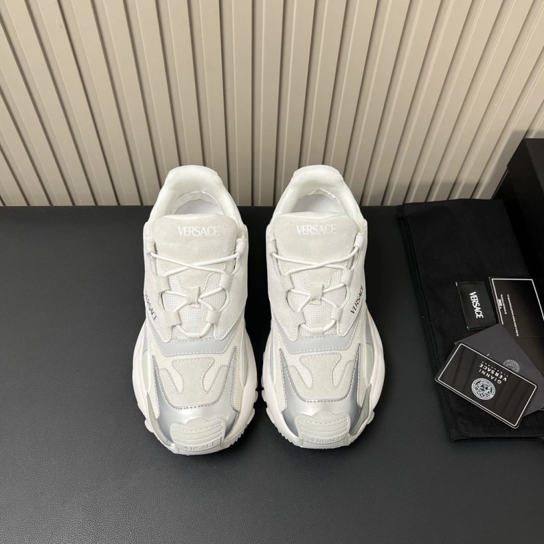 Gxvxnchy Sneakers DailyWear 152164