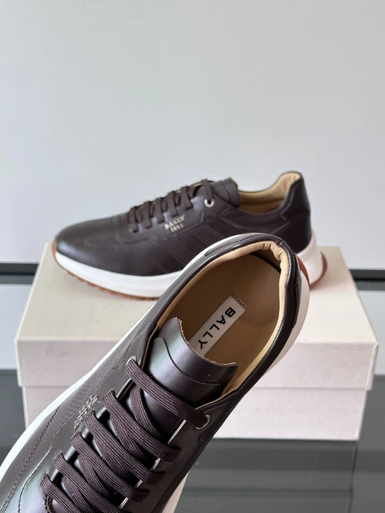 Modern Othxr Sneakers 210366
