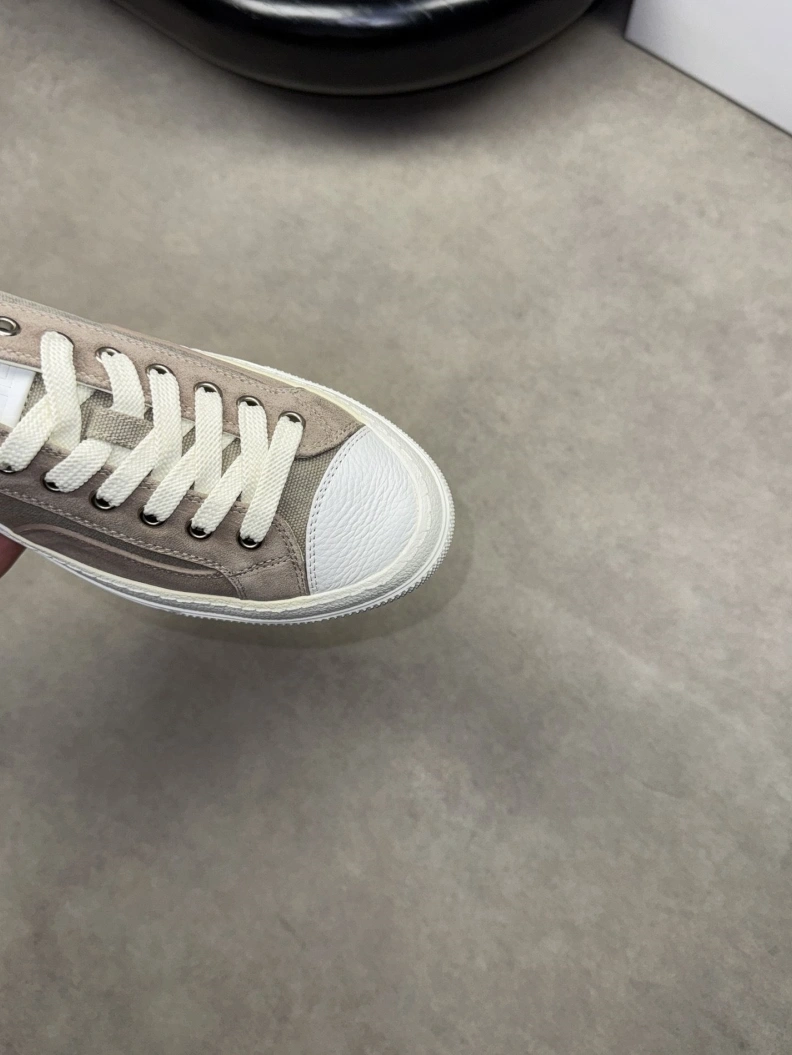 Classic Gxvxnchy Sneakers 152162
