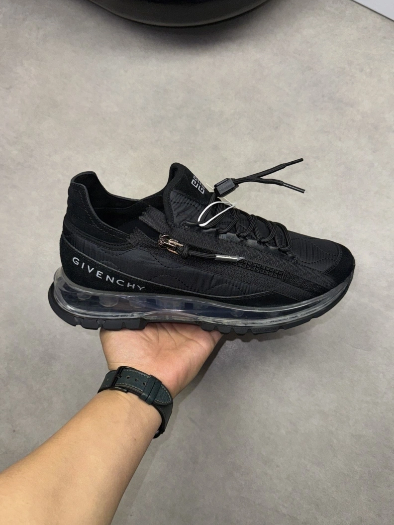 Trendy Gxvxnchy Sneakers 152159