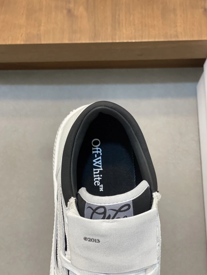 Off-Whxtx Sneakers Bold 207769