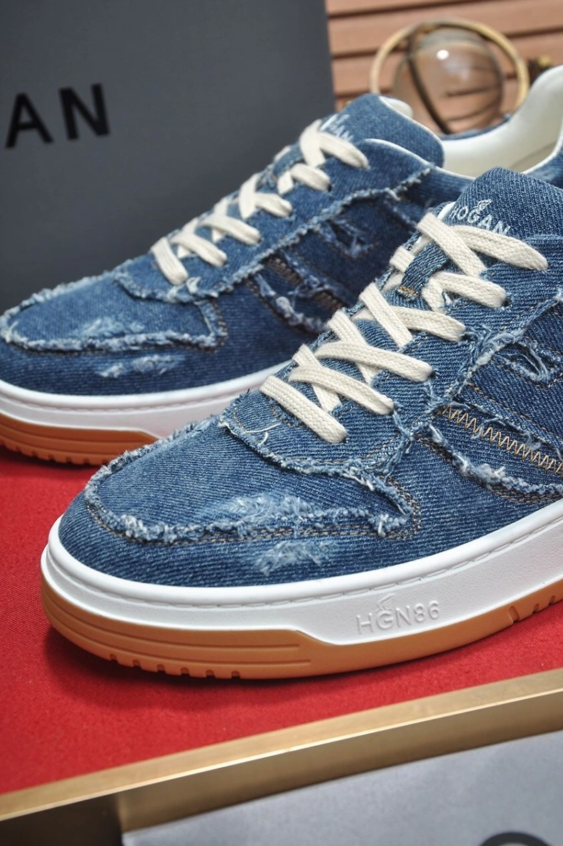 Compact Hxgxn Sneakers 177161