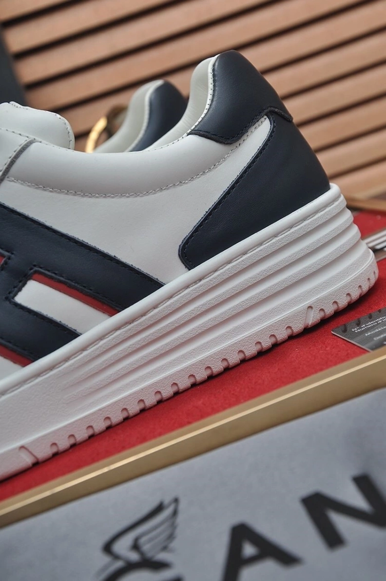 Minimalist Hxgxn Sneakers 177157