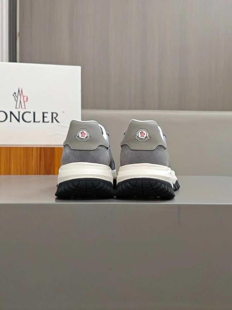 Bold Mxnclxr Sneakers 197249