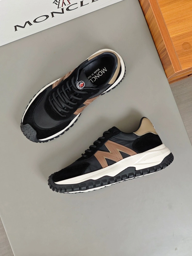 Flexible Mxnclxr Sneakers 197251