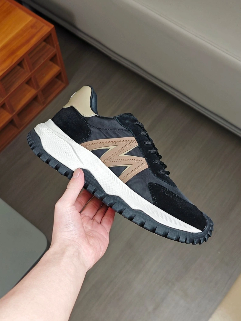 Flexible Mxnclxr Sneakers 197251