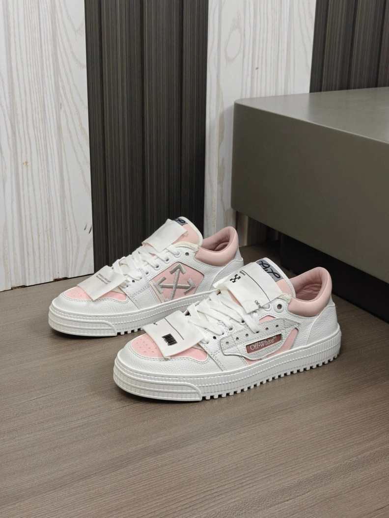 Classic Off-Whxtx Sneakers 207751