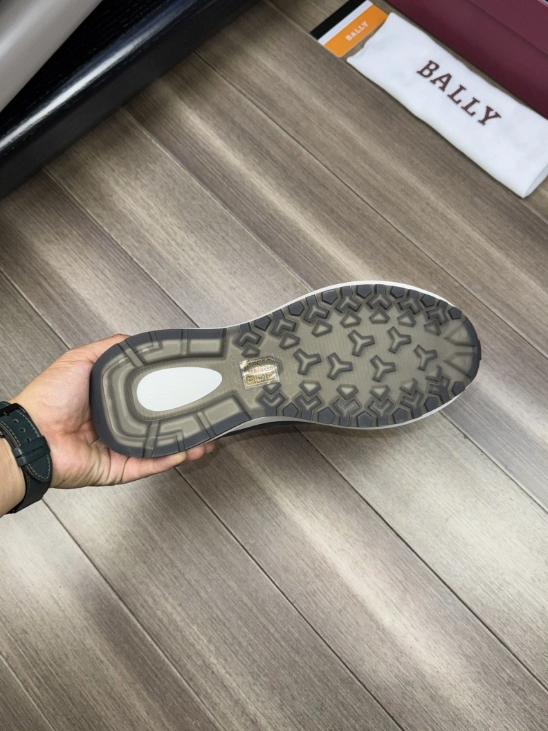 EyeCatching Othxr Sneakers 210372