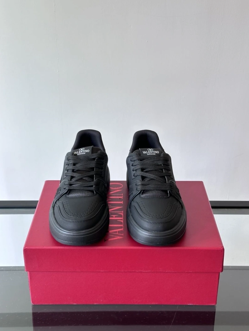 Bright Vxlxntino Sneakers 228971
