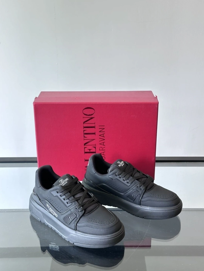 Bright Vxlxntino Sneakers 228971