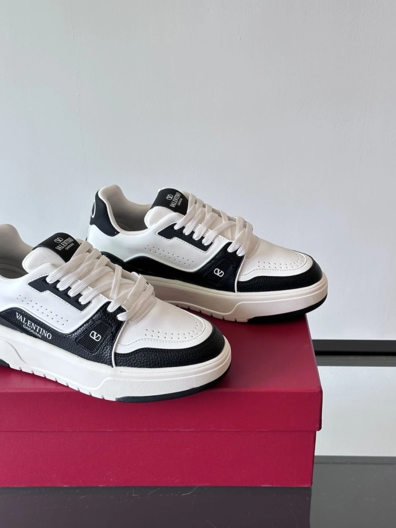 UrbanStyle Vxlxntino Sneakers 228964