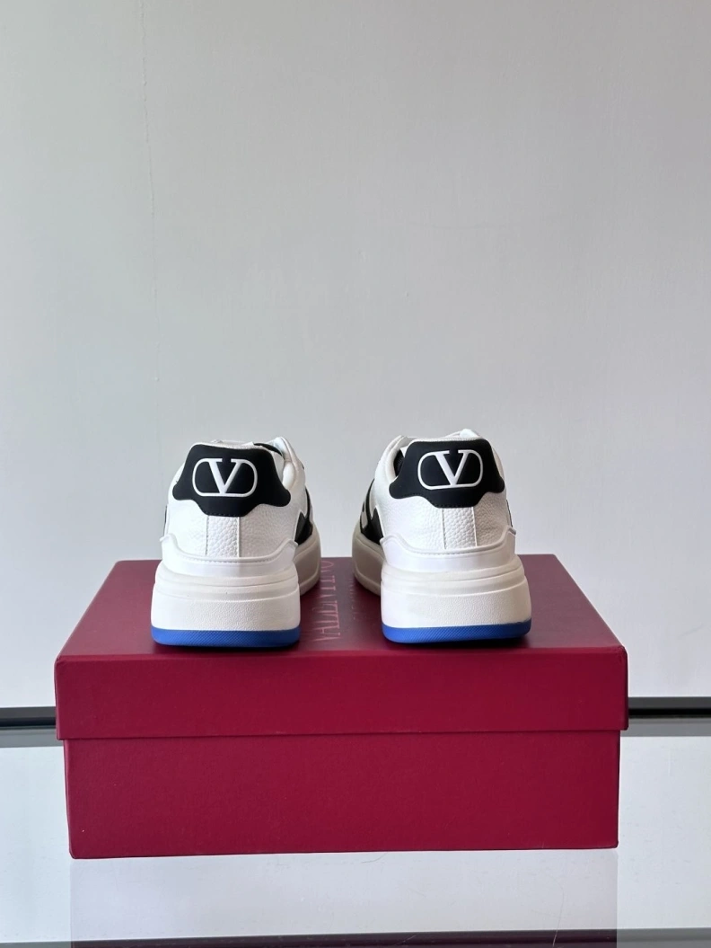 UrbanStyle Vxlxntino Sneakers 228956