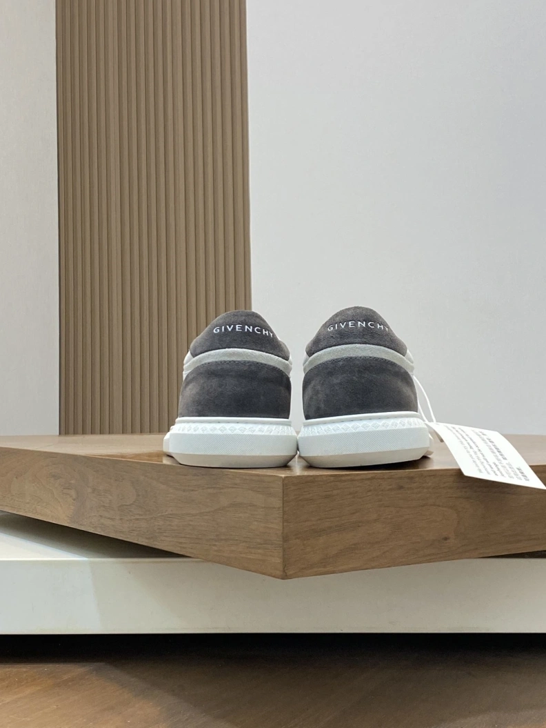 Gxvxnchy Sneakers StreetReady 152146