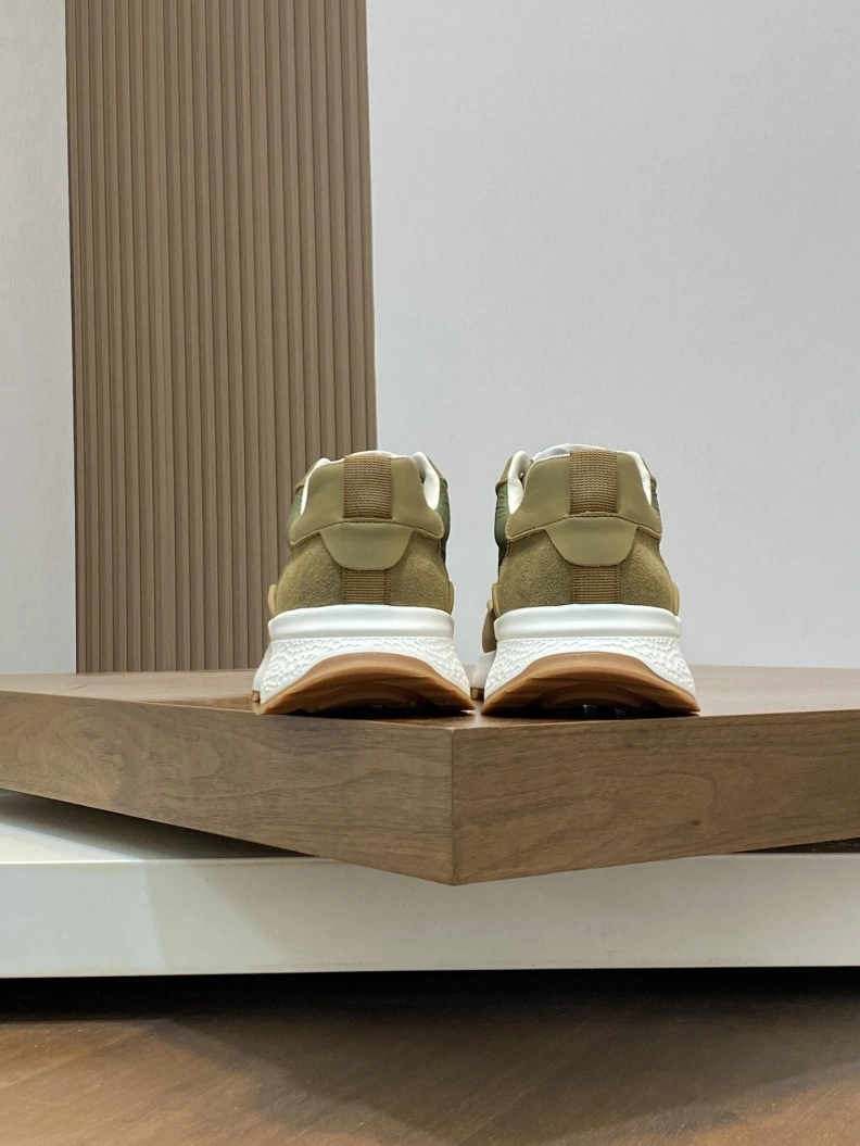 Gxvxnchy Sneakers NewStyle 152148
