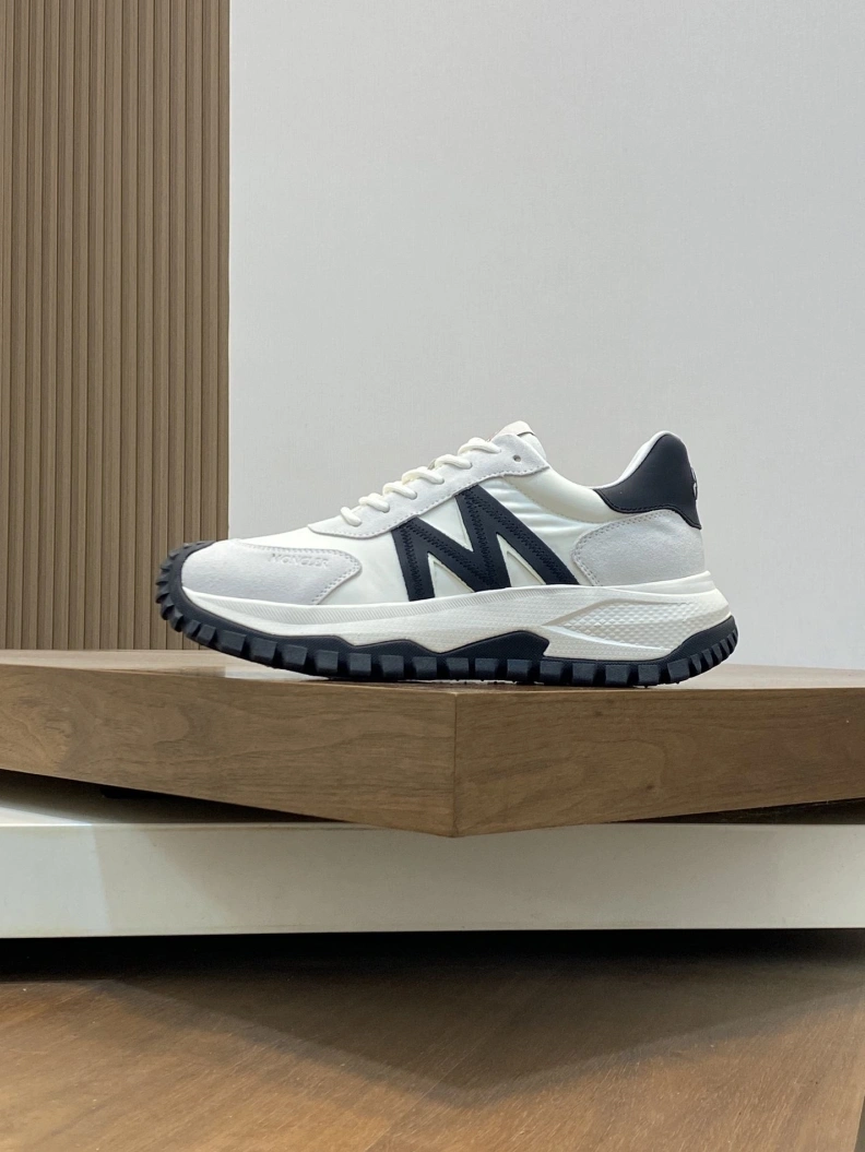 Resilient Mxnclxr Sneakers 197241