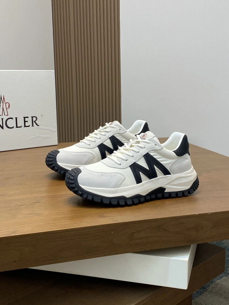 Resilient Mxnclxr Sneakers 197241