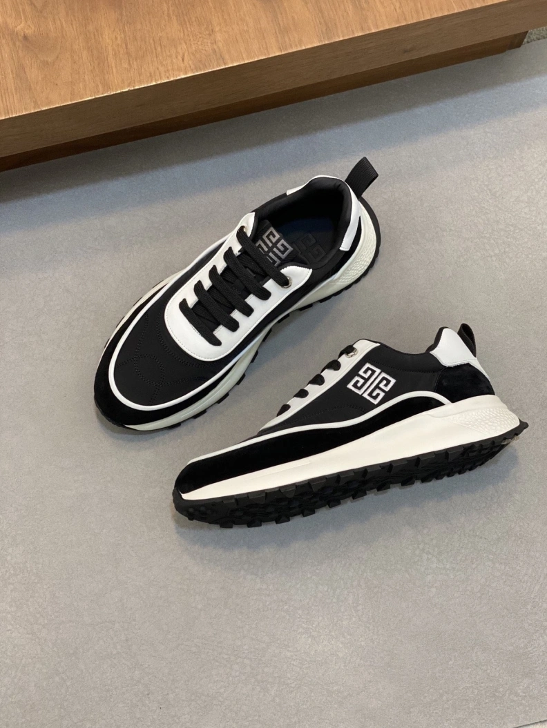 Gxvxnchy Sneakers UrbanStyle 152144