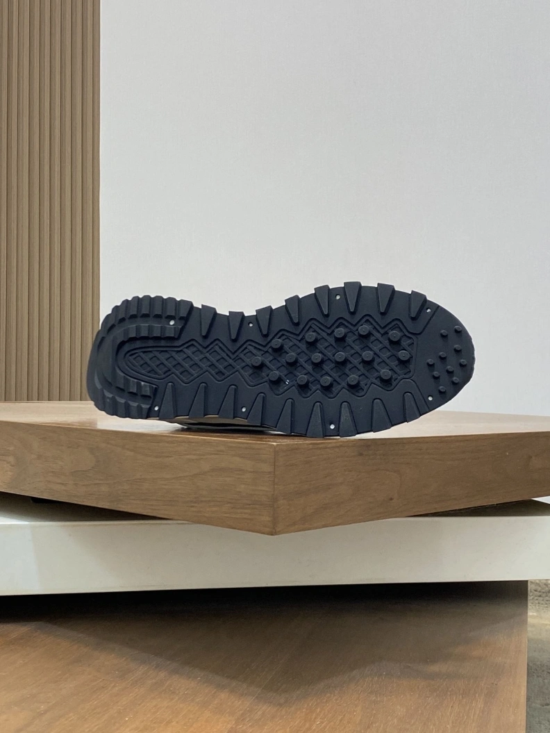 Gxvxnchy Sneakers UrbanStyle 152144