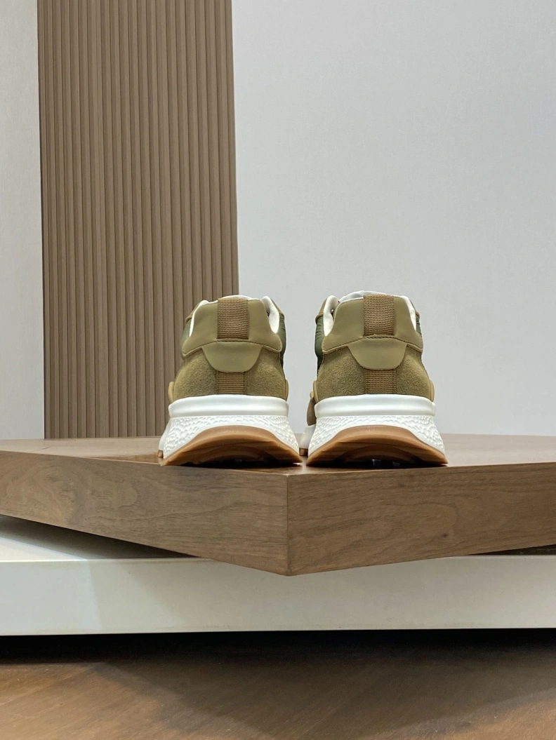 NewStyle Gxvxnchy Sneakers 152141