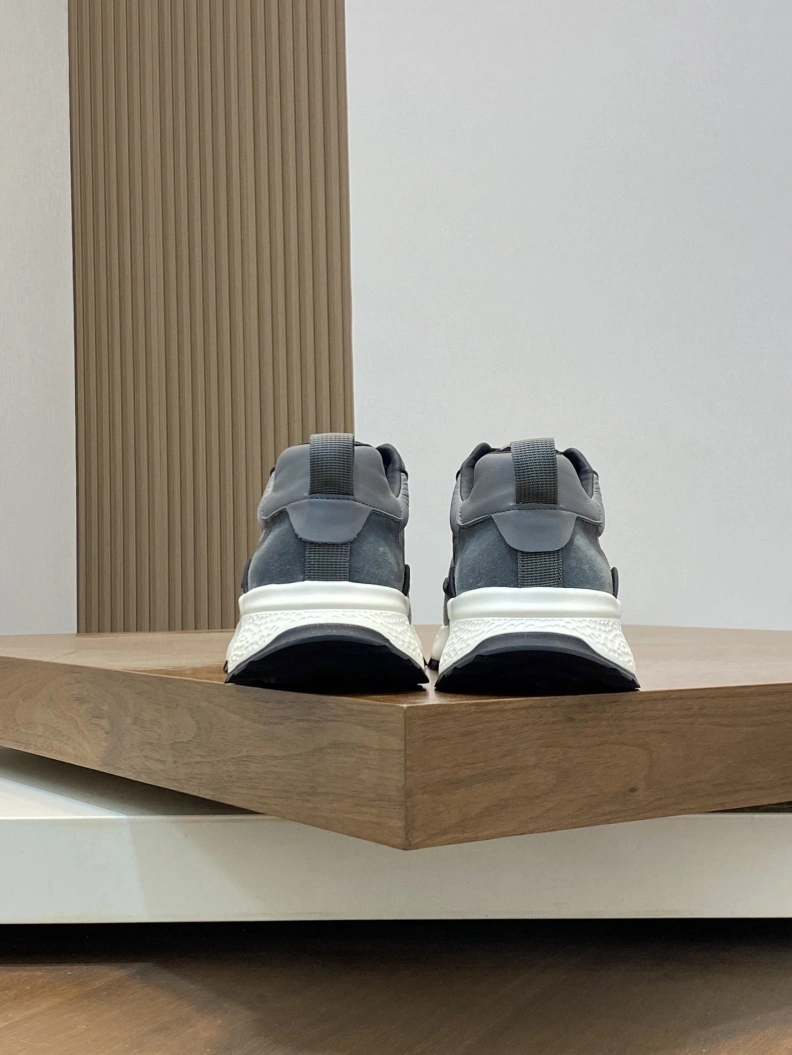 Popular Gxvxnchy Sneakers 152153