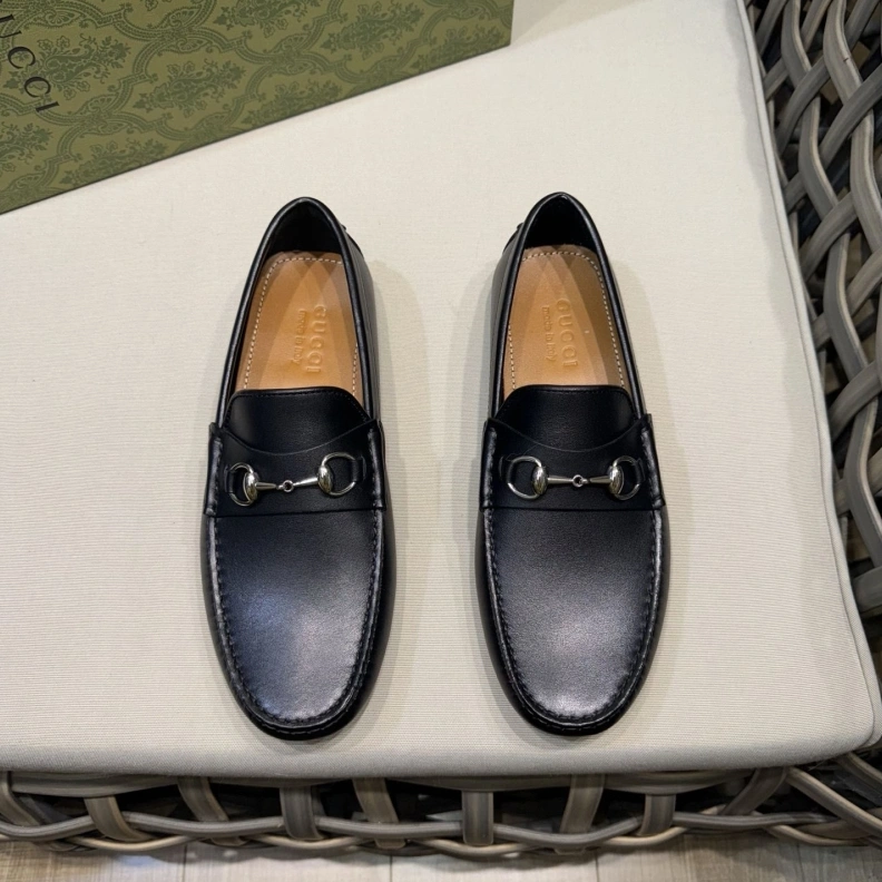Gxccx Leather Shoes WellDesigned 155840