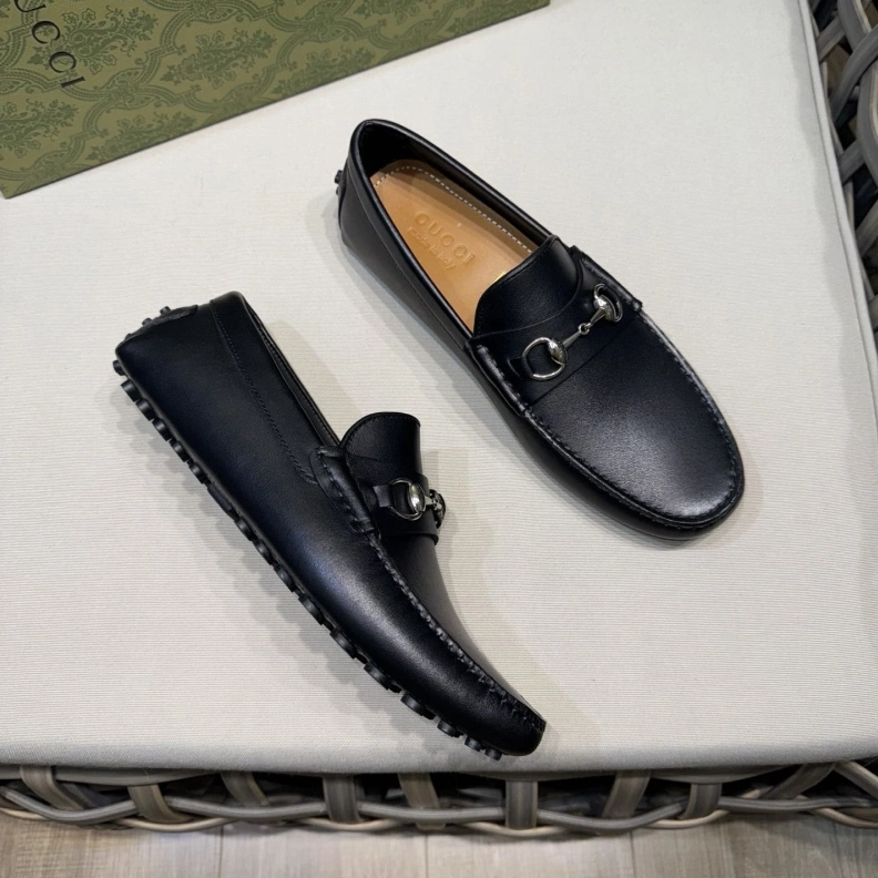 Gxccx Leather Shoes WellDesigned 155840