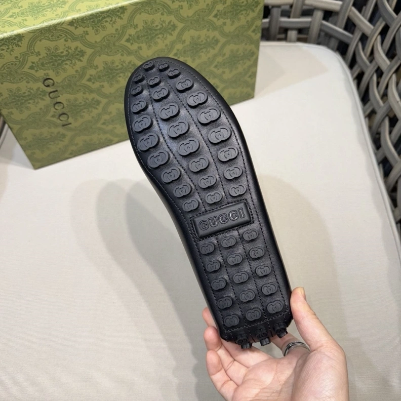Gxccx Leather Shoes WellDesigned 155840
