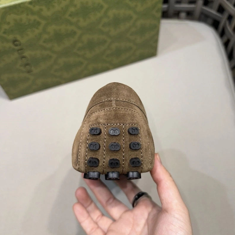 Flexible Gxccx Leather Shoes 155831