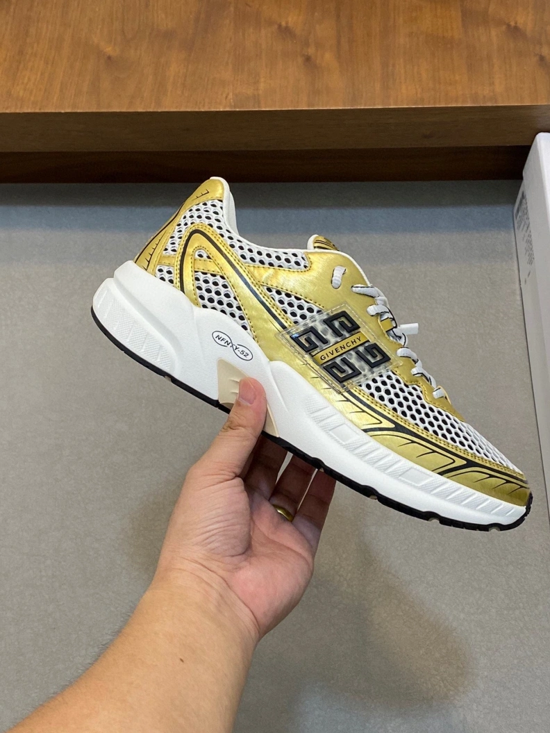 Gxvxnchy Sneakers Efficient 152155