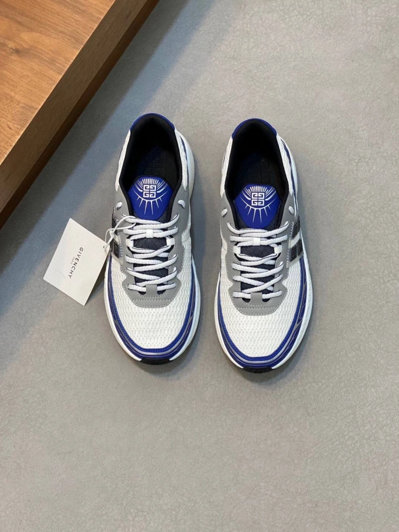 Popular Gxvxnchy Sneakers 152133