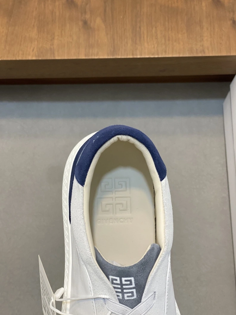 Gxvxnchy Sneakers Comfortable 152136