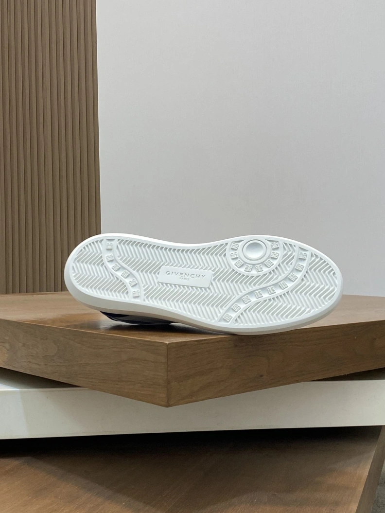 Gxvxnchy Sneakers Comfortable 152136