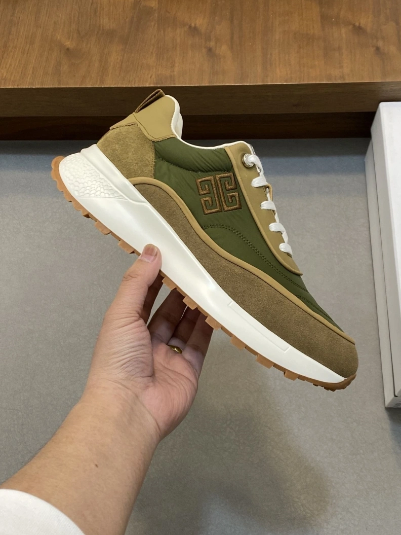 Gxvxnchy Sneakers StreetReady 152126