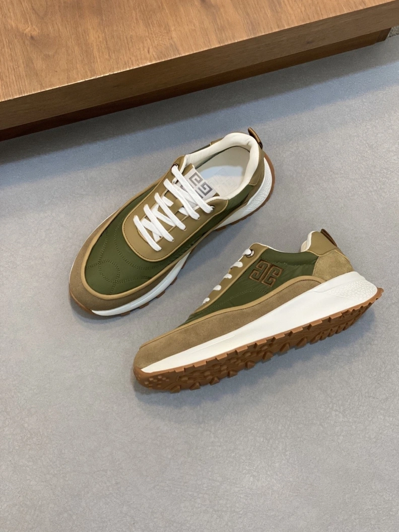 Gxvxnchy Sneakers StreetReady 152126